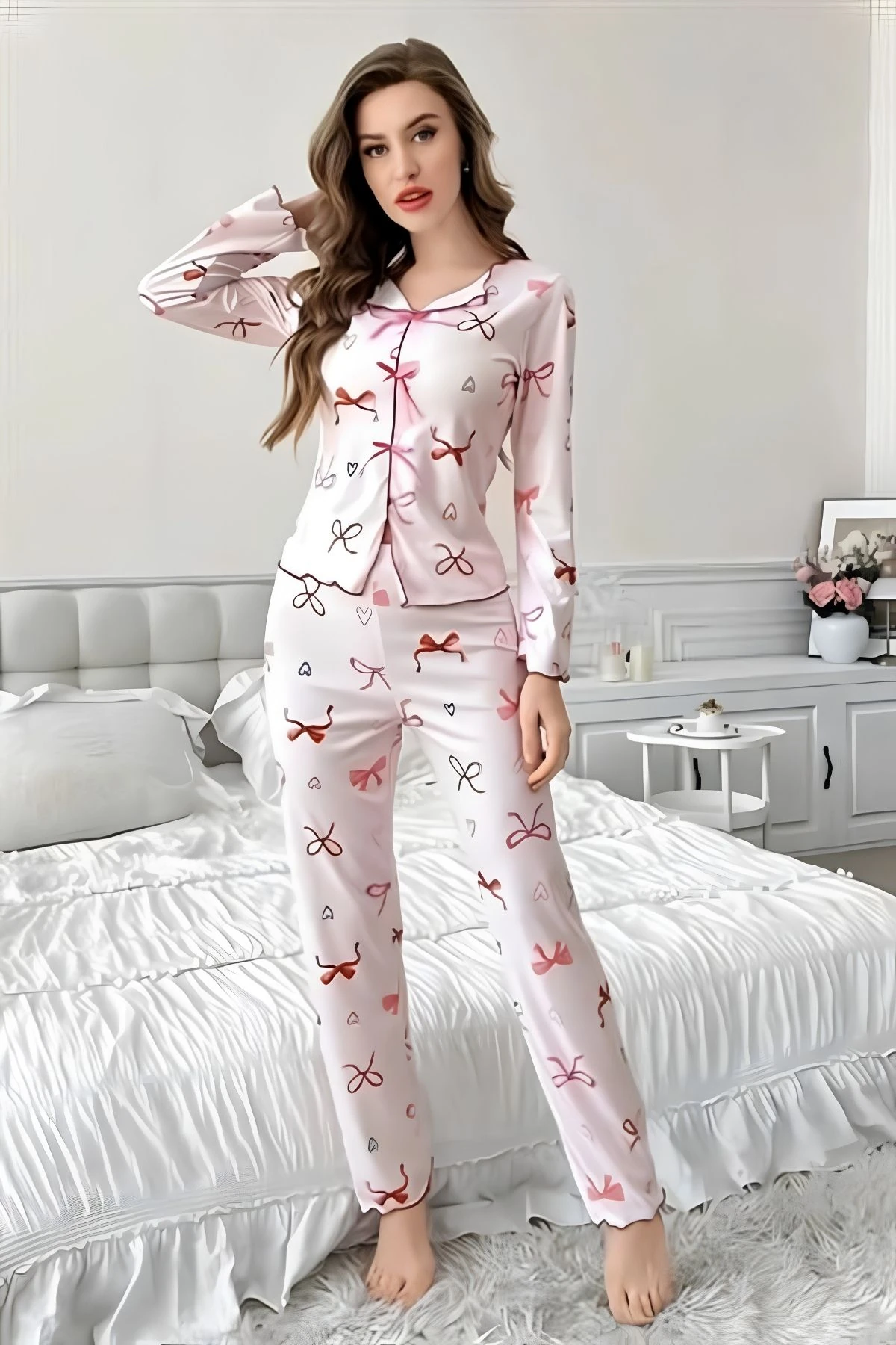 Fiyonk Desenli Uzun Pijama Takımı Pembe