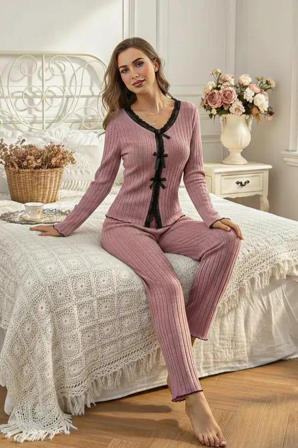 Uzun Kollu Şerit Detaylı Fit Pijama Takımı Gül Kurusu